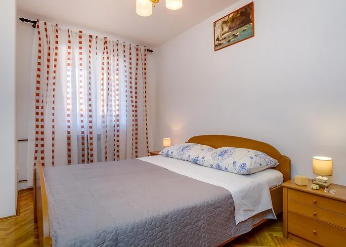 Apartments Franjo